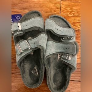 Birkenstock arizona shearling beryl sandals-suede size36 EU (US 5-5.5)
